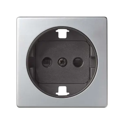Накладка со шторками для розетки Schuko 2Р+Е цвета алюминий/графит S82