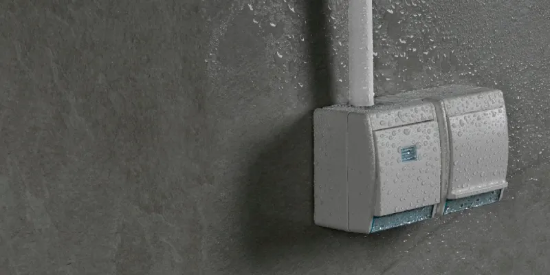Розетки для ванной и улицы: IP44, IP54, IP55 — что выбрать